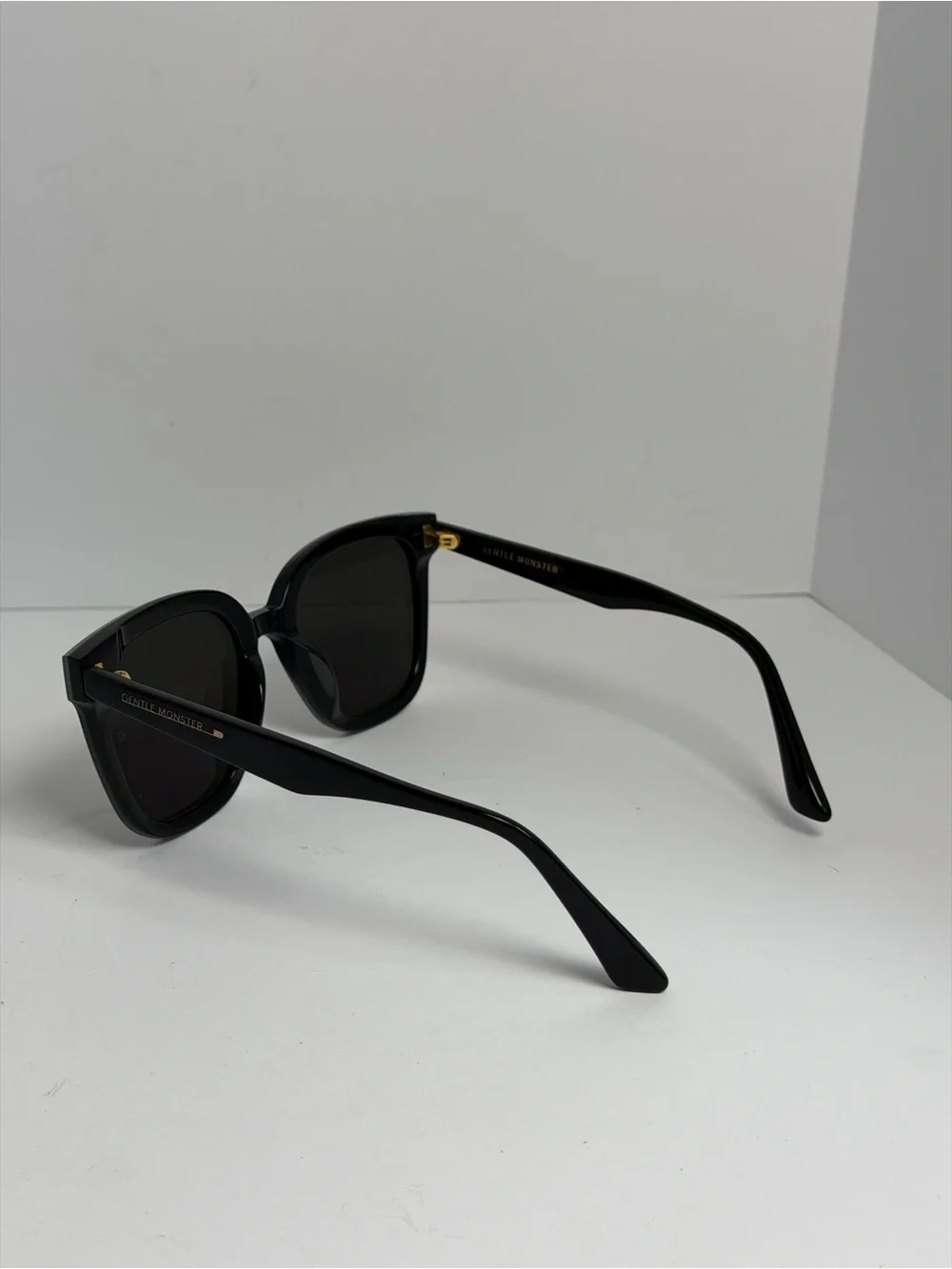 Gentle Monster Rick. S 01 Black Square Sunglasses 61-16-147 Discontinued